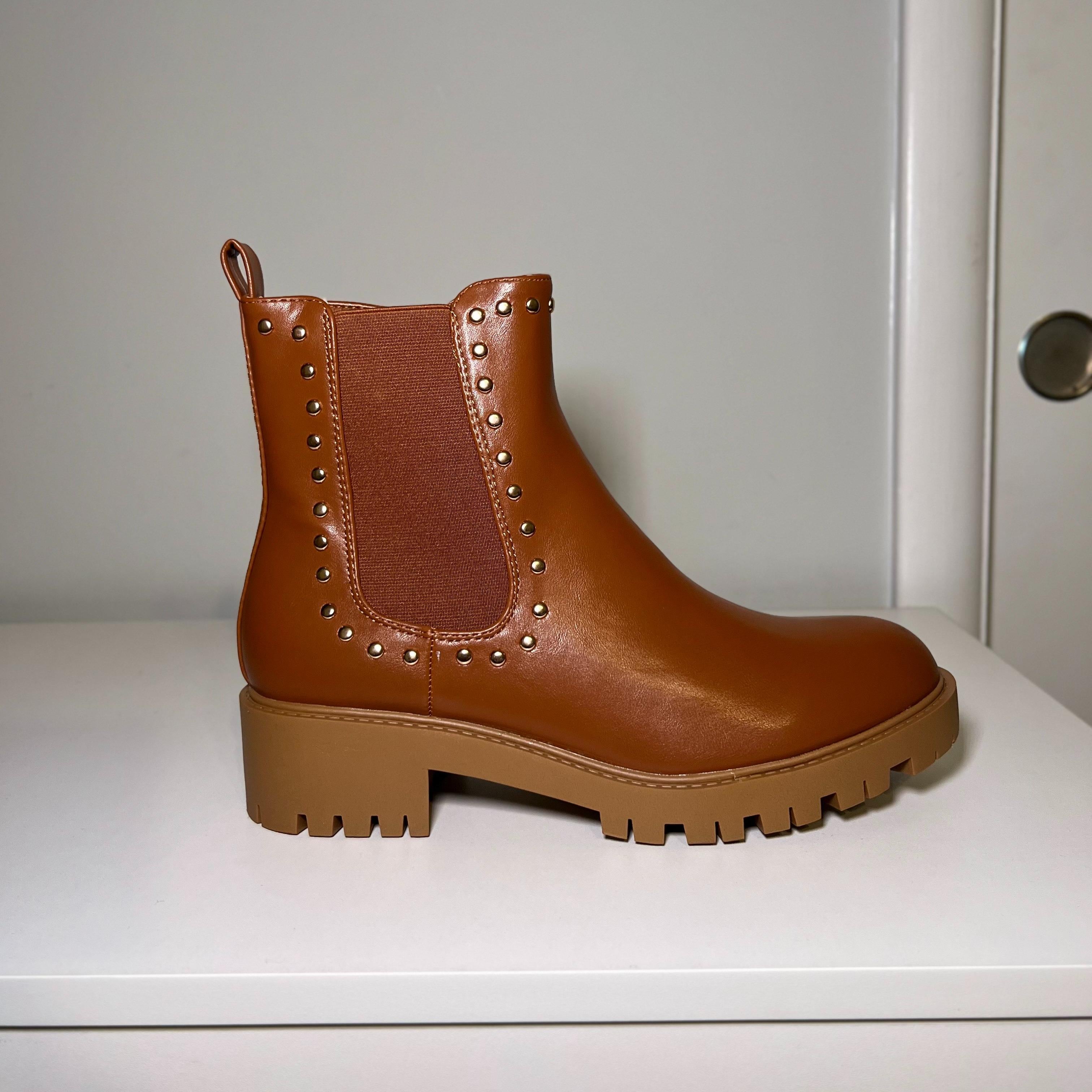 Kiara- Platform Anklet Boots
